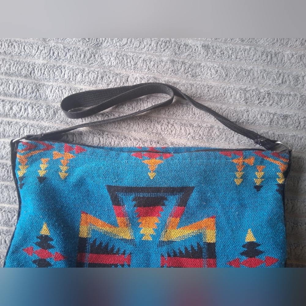 Universal Thread Multicolor Crossbody Bag - image 4